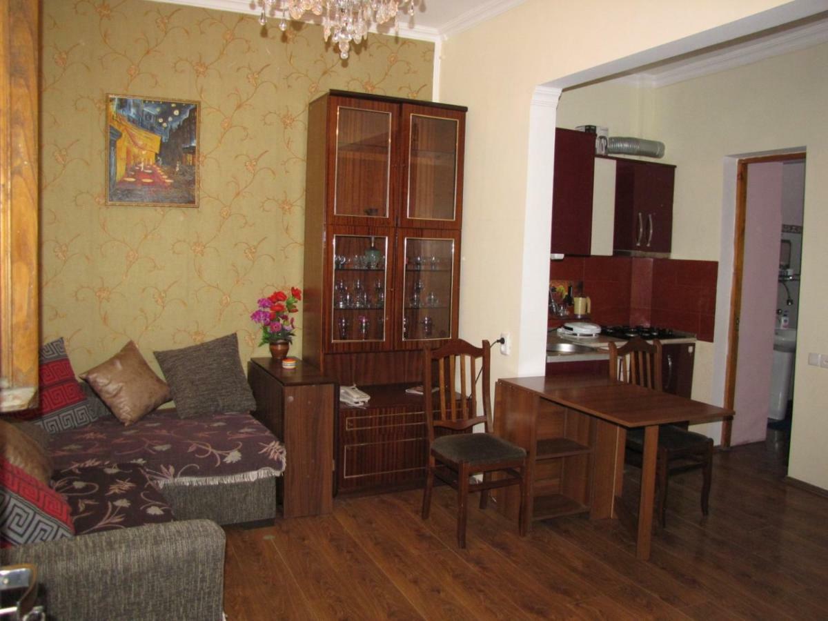Aparthotel agmashenebeli95 Tbilisi Exterior foto